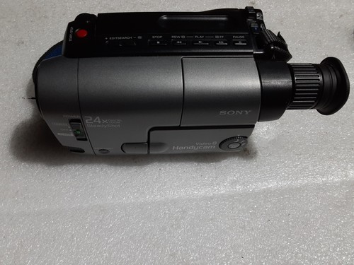 Sony Handycam SteadyShot CCD-TRV21 Video8 Camcorder Video