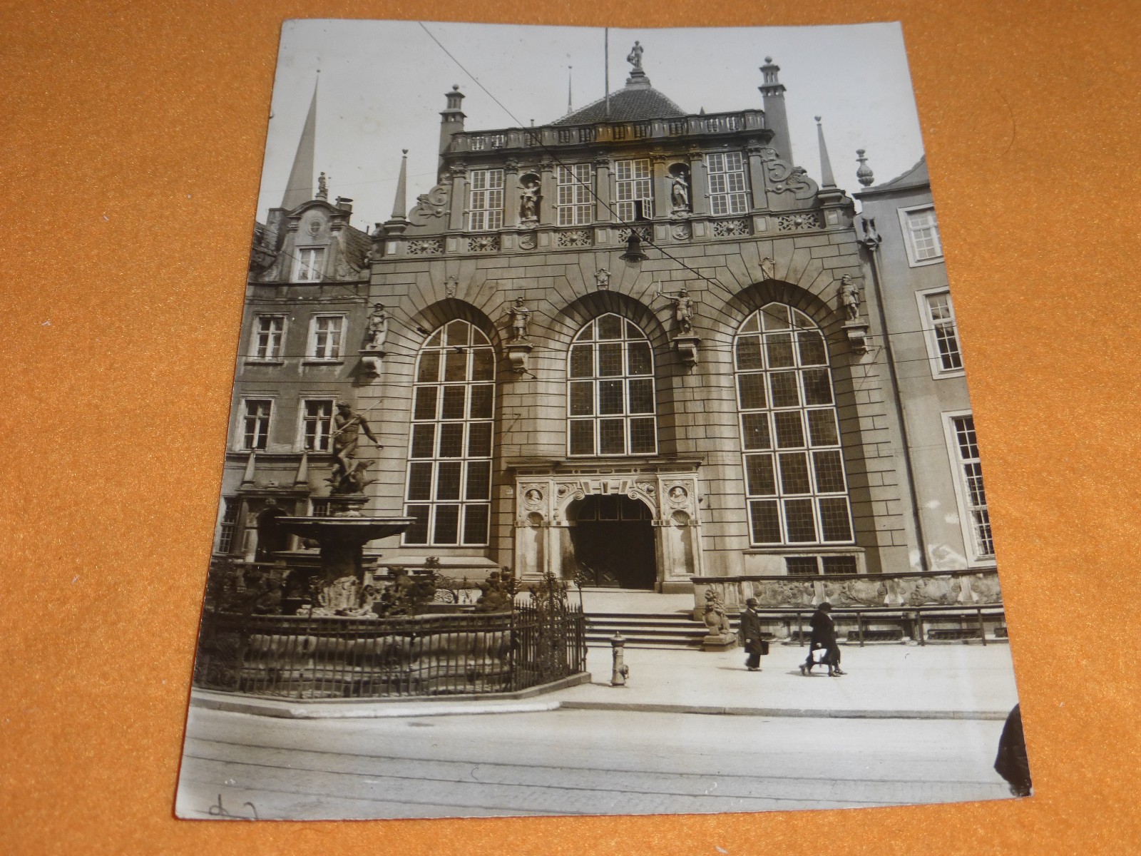 Danzig Artushof mit Personen groes original Foto 3.Reich Mai 1939 Gdansk