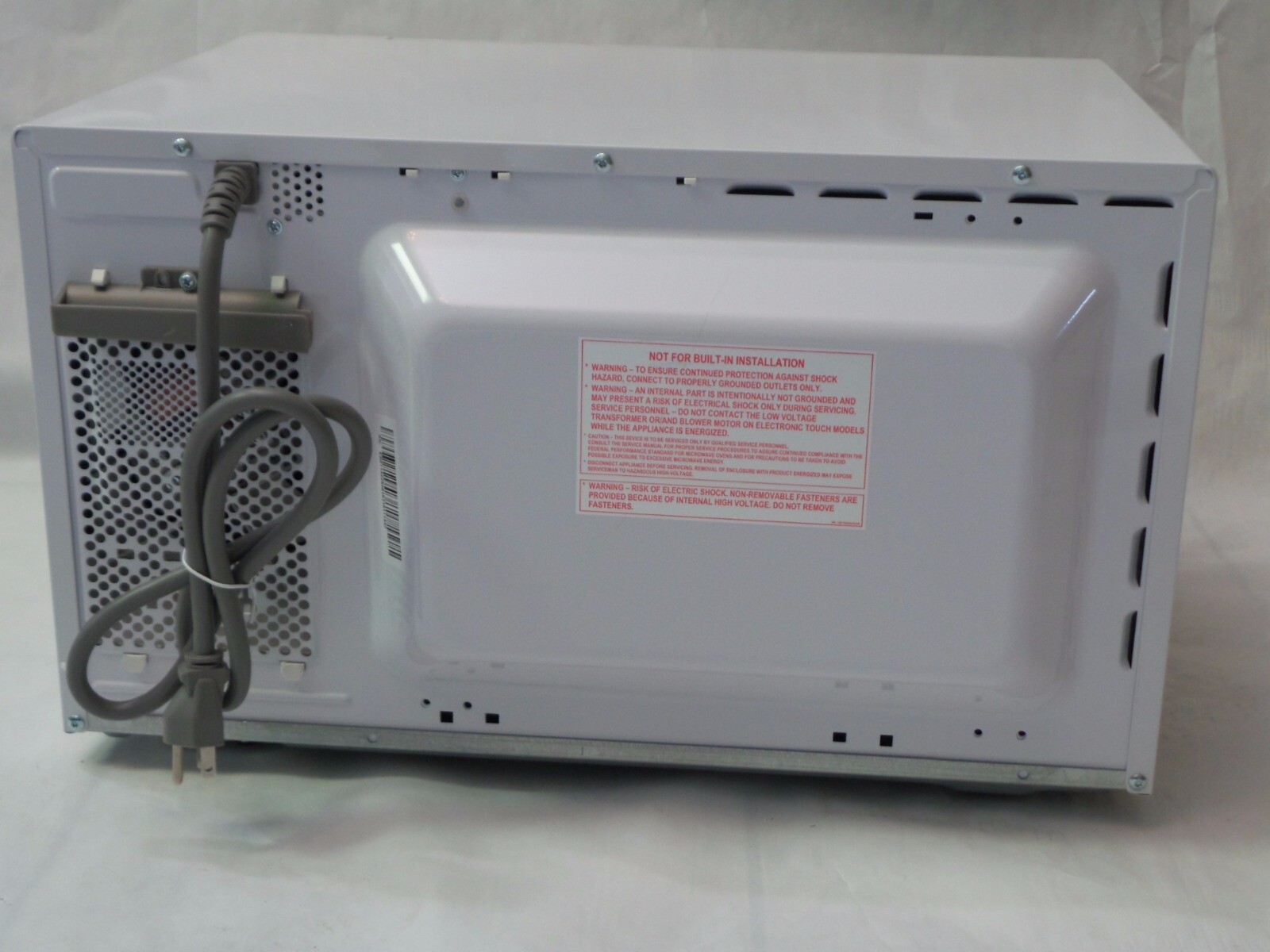 Panasonic NN-SU676W  - 1.3 Cu. Ft. Mid-Size 1100 Watts White Microwave