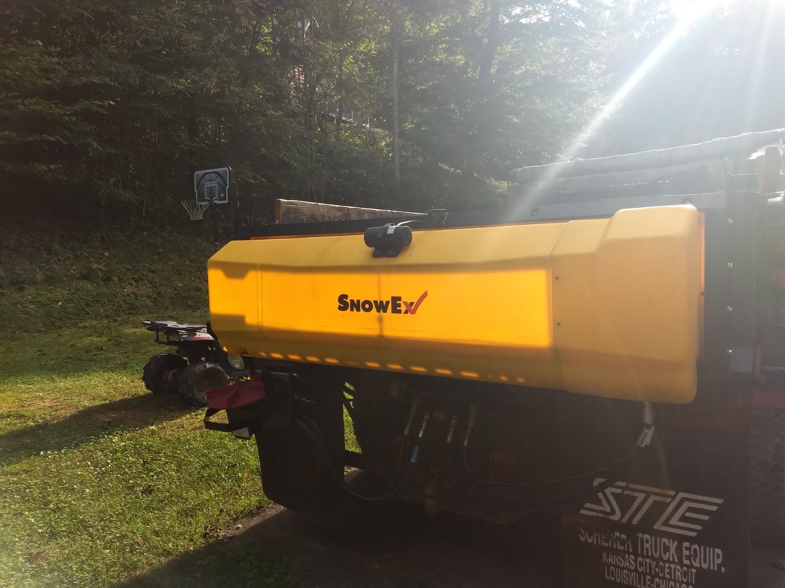 SnowEx SP-2400 Dump Box Salt Spreader V-Maxx Replaces Tailgate w/ Mounting