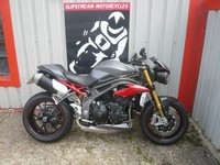 Triumph Speed Triple R 2018 1050 ONLY 10K MILES FSH NAKED SPORTS BIKE STREET RS