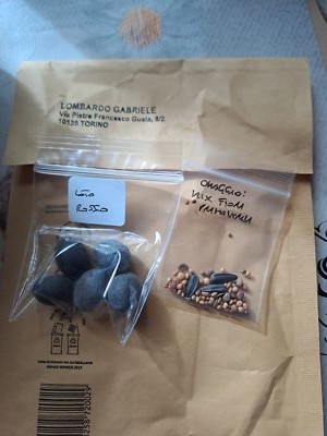 Foto dell'oggetto di un acquirente verificato
