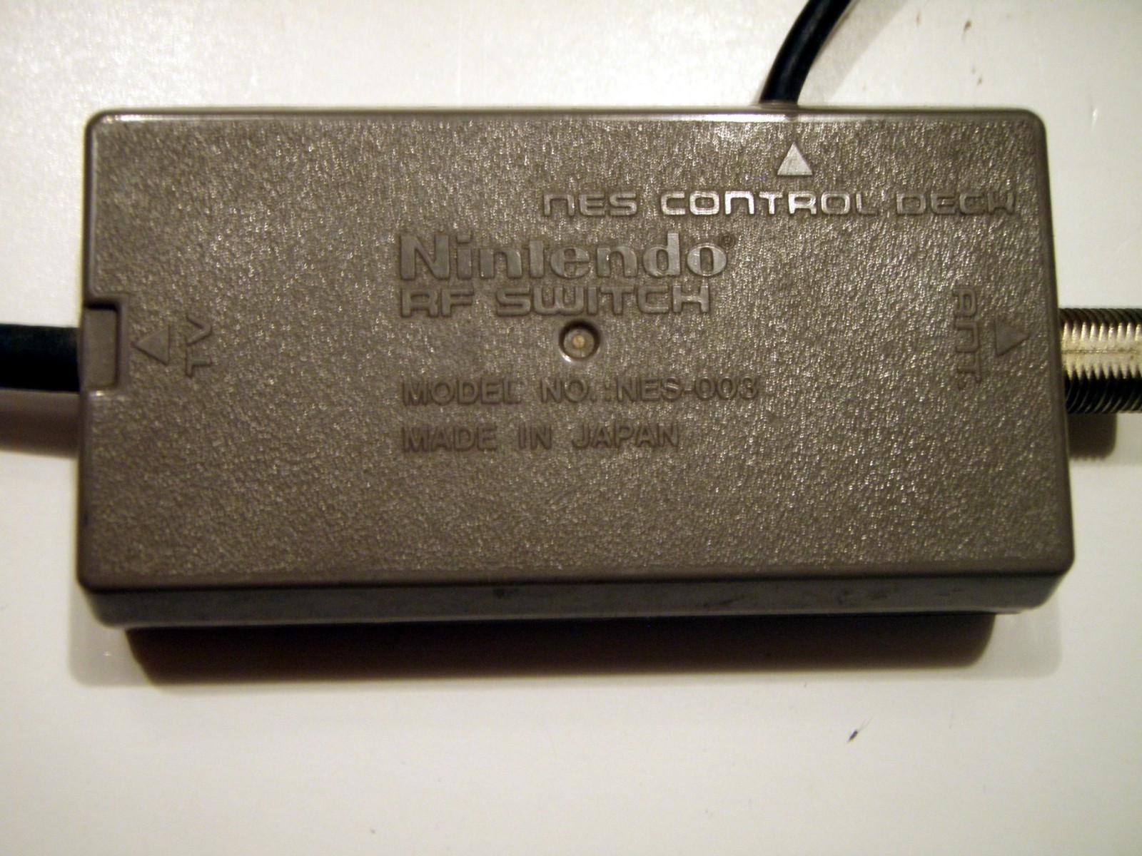 MISSING END OEM Nintendo RF Switch NES-003 Video Game NEEDS REPAIR