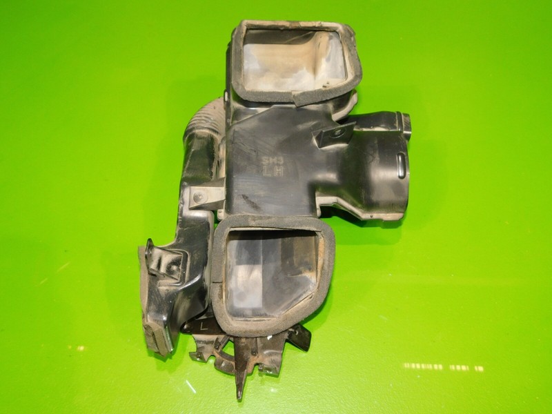 88-91 Civic CRX OEM recirculation HVAC heater air duct vent assembly