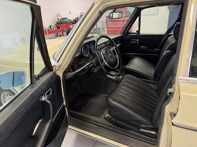 image 2 of interior