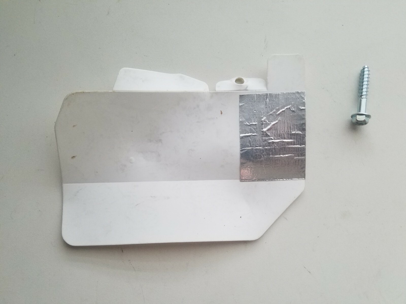 Whirlpool Dishwasher GU2455XTST3 Shield 8283527