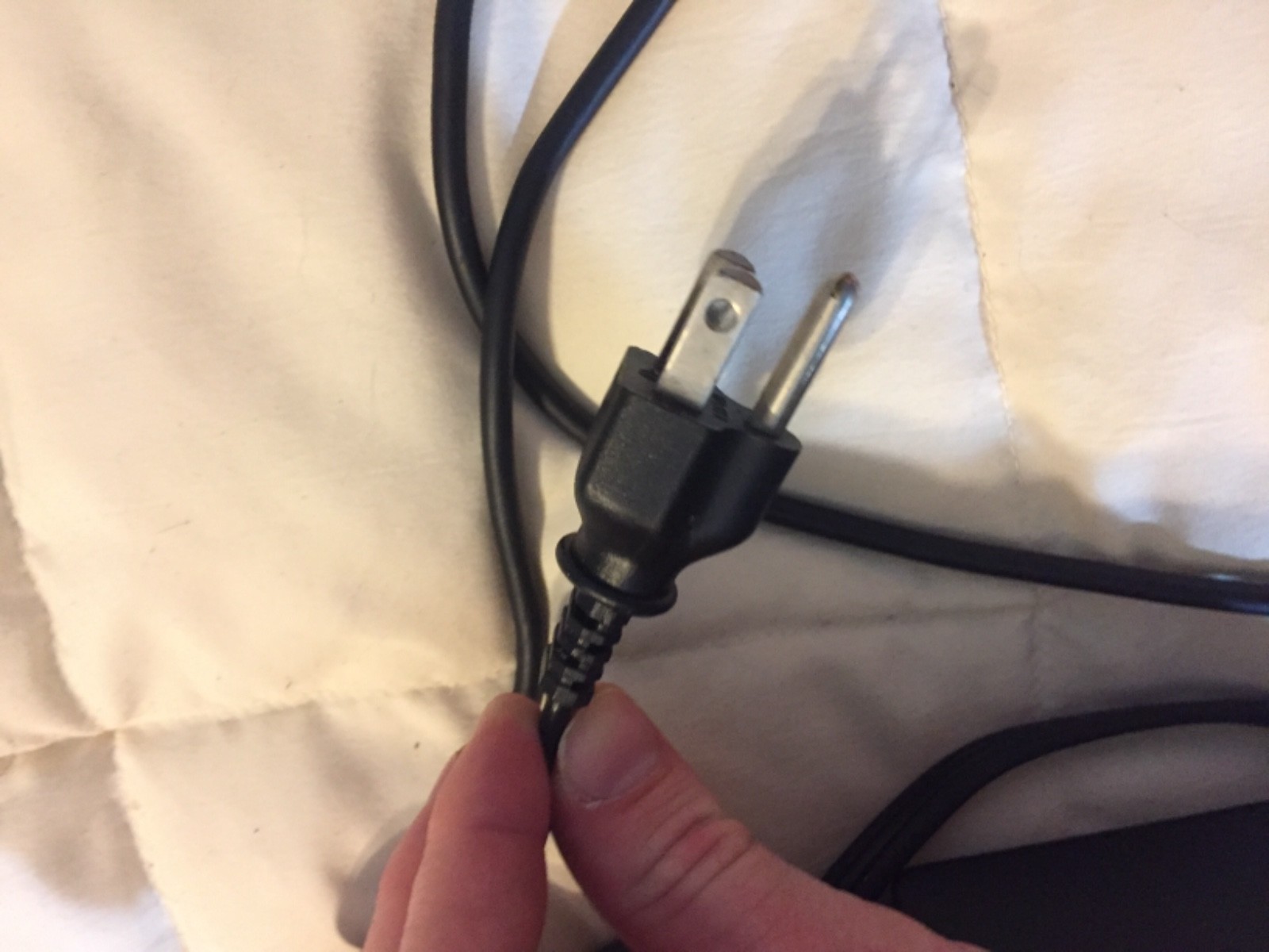 BLACK HP BLACK POWER CHARGING CORD AC ADAPTER HSTNN-DA40