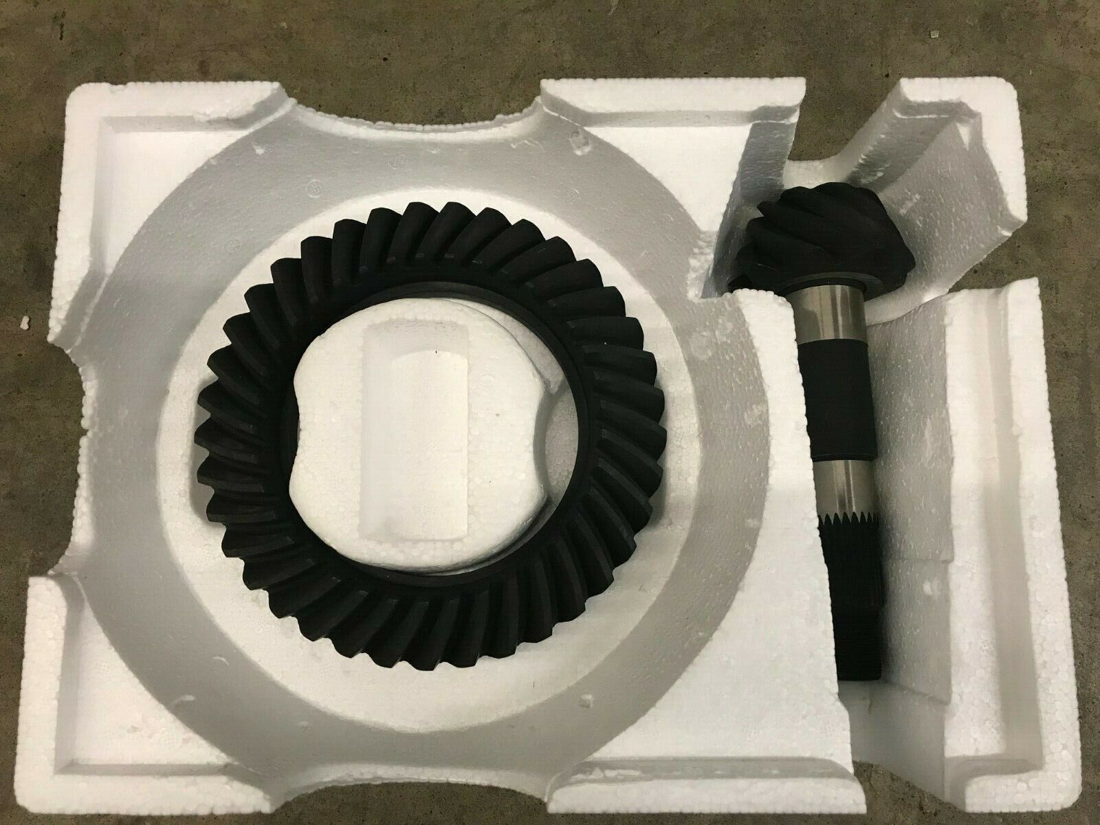 Differential Carrier Rear Axle Dana 35 Ratio 3.88 To 4.56 Without Trac-Lok Jeep Wrangler YJ TJ + Cherokee XJ + Grand Cherokee ZJ Year 90-00 | 4 Wheel Parts