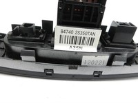 Hyundai IX35 LM 09-13 Warnblinkschalter Schalter Hyundai IX35 LM 09-13 25.02.2012 84740-2S350TAN gebraucht Vorschau 6