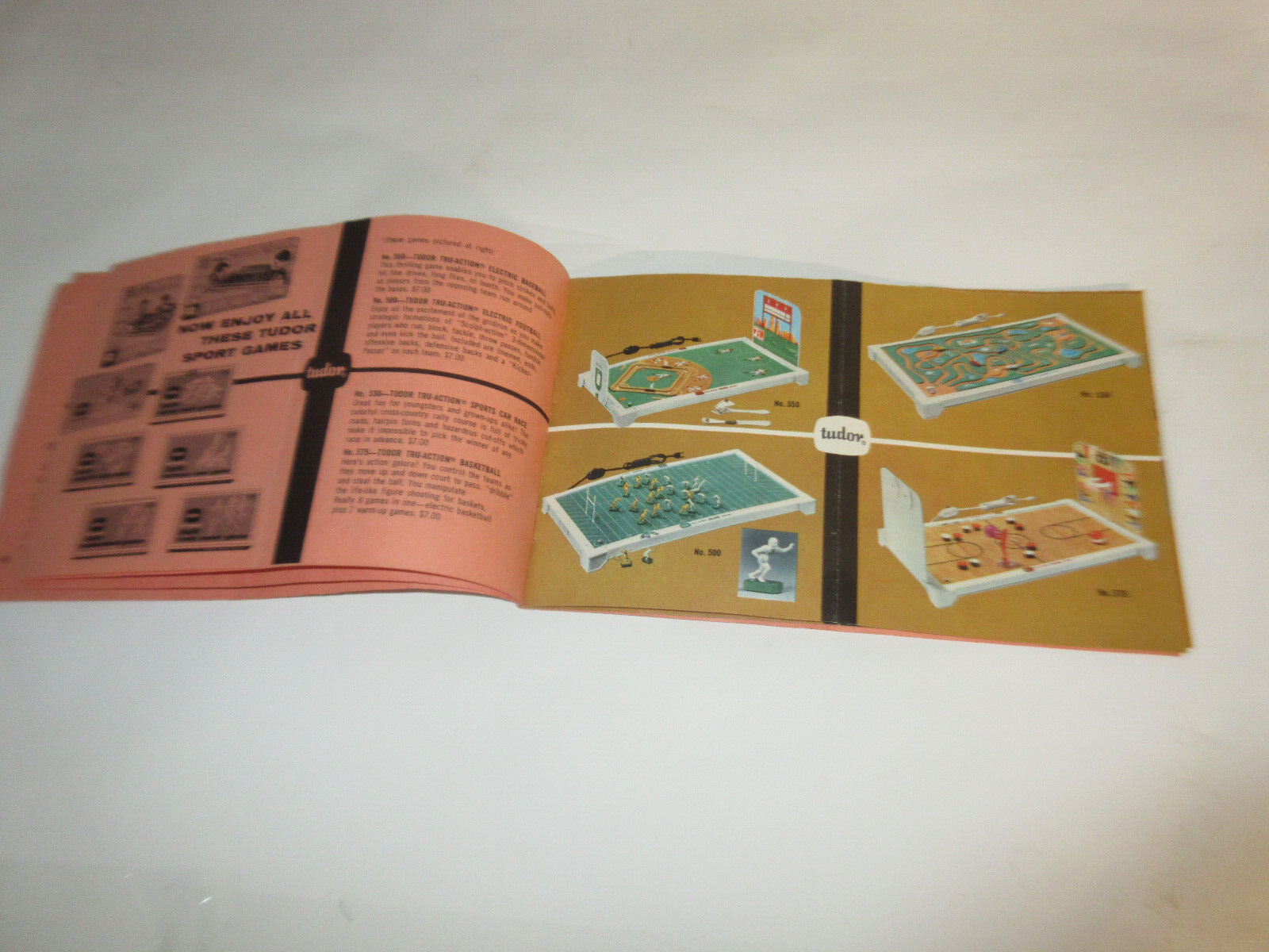 Vintage Tudor True Action Electric Basketball Game model 575 tested working