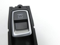 Tesla Model X 90D 15-21 Schalter Flügeltür Tür Tesla Model X 90D 15-21 19.05.2017 1038107-02-D 3538.0301-00 gebraucht Vorschau 2