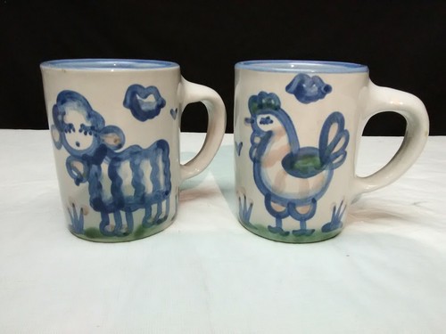 M A HADLEY VINTAGE STONEWARE LAMB AND CHICKEN COFFEE MUGS, PLATE, SIGNED