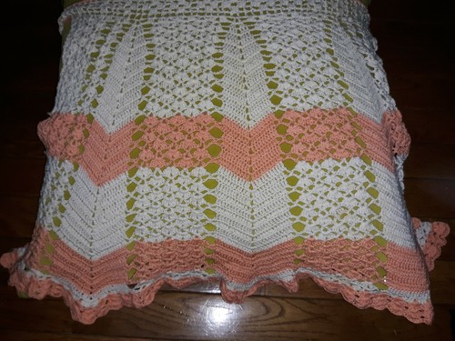 Vintage  Hand Crochet Apron Peach and Cream Colors