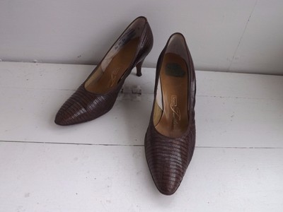 60s Vintage Heels Classic Shoes Sears Featherlite 5 1/2 Pointy Toe Faux Snake
