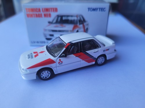 TOMICA LIMITED VINTAGE - MITSUBISHI GALANT VR4 RS WHITE NEAR