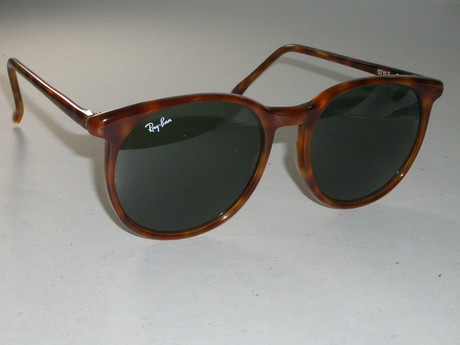 VINTAGE B&L RAY BAN L1674 G15 SHINY TORTOISE STYLE C VINTAGE B&L RAY BAN L1674 G15 SHINY TORTOISE STYLE C