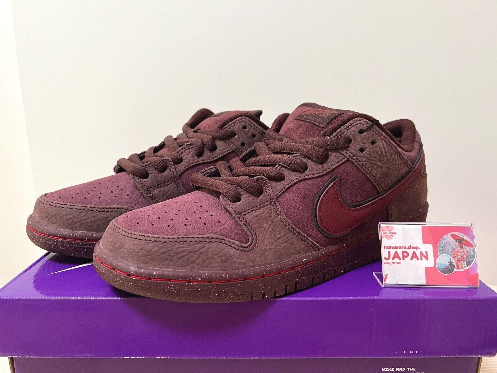 Nike SB Dunk Low PRM FN0619-600 City of Love Burgundy Crush Nike SB Dunk Low PRM FN0619-600 City of Love Burgundy Crush