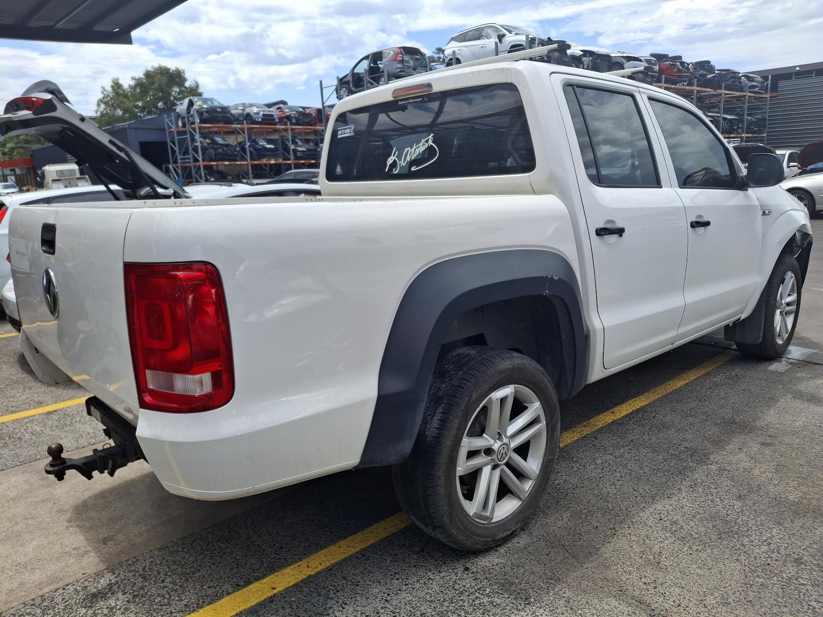 2012 Volkswagen Amarok 2010-2022 RIGHT REAR DOOR 2H DUAL CAB 10/10-09/22 image 3