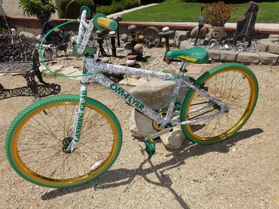 om flyer money bike