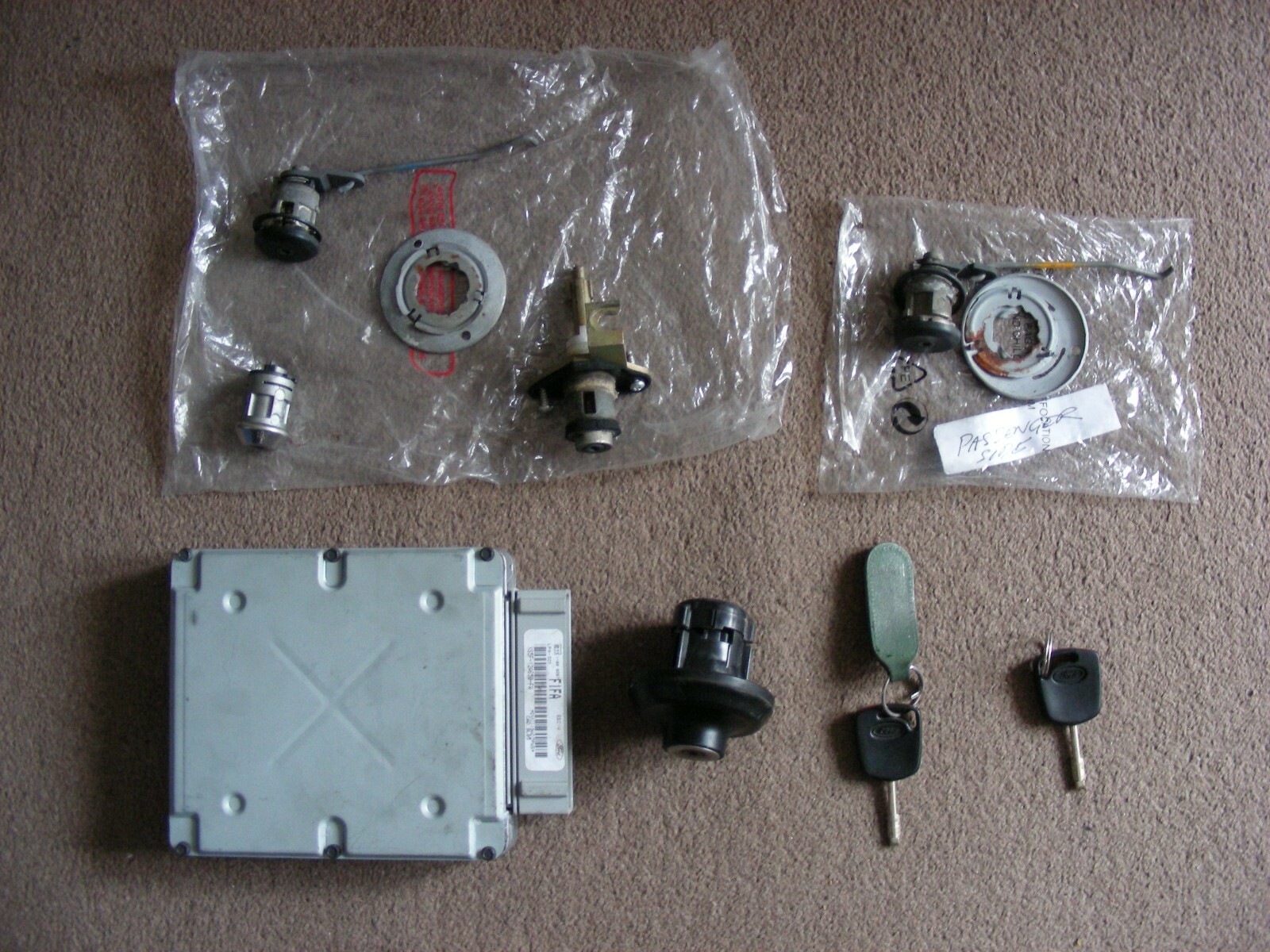 Ford Ka Lock Set inc ECU and 2 Keys Boot Door Locks Petrol Cap and