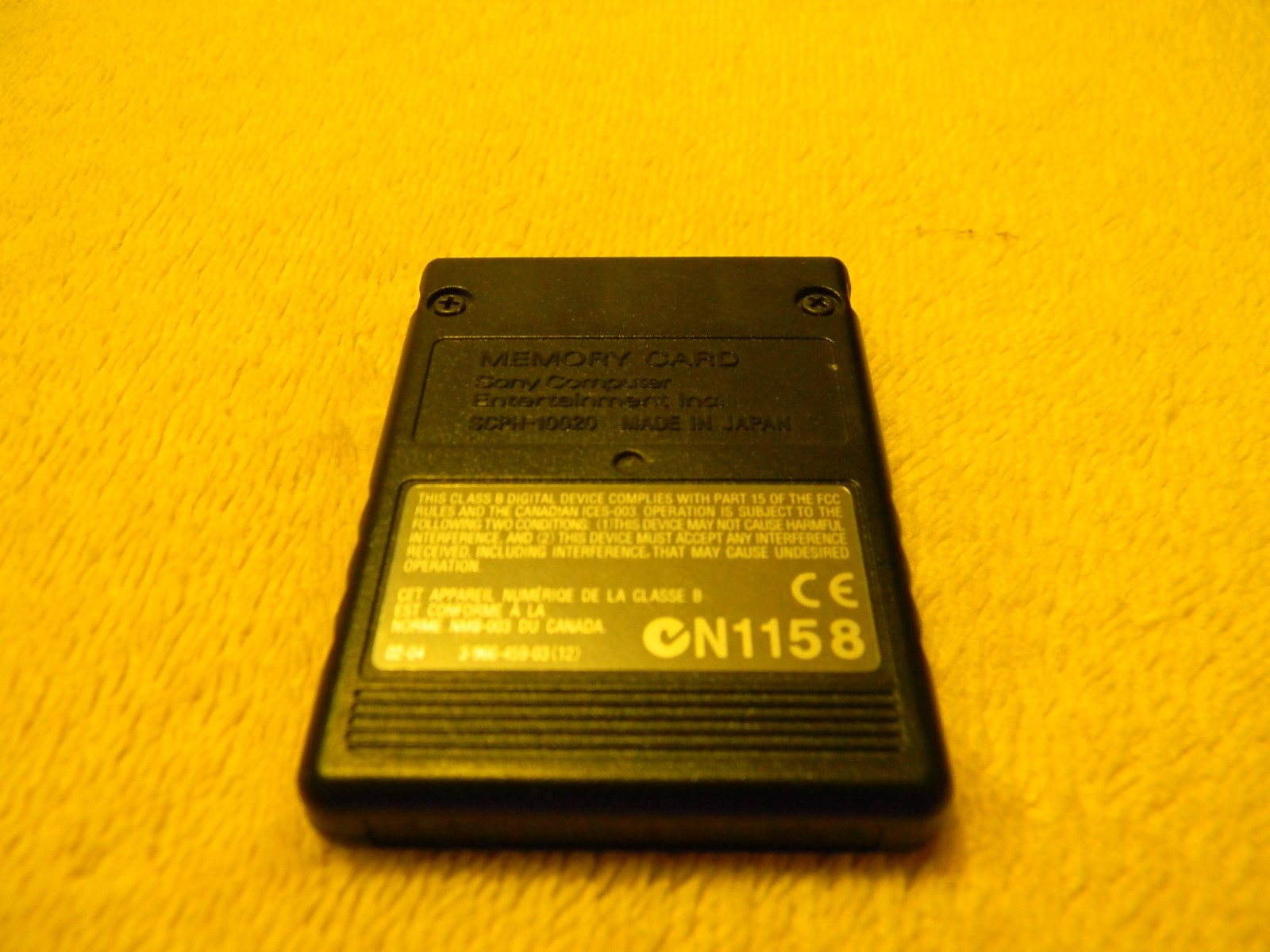 - SONY PLAYSTATION 2 OFFICIAL 8MB MEMORY CARD - PRE OWNED -