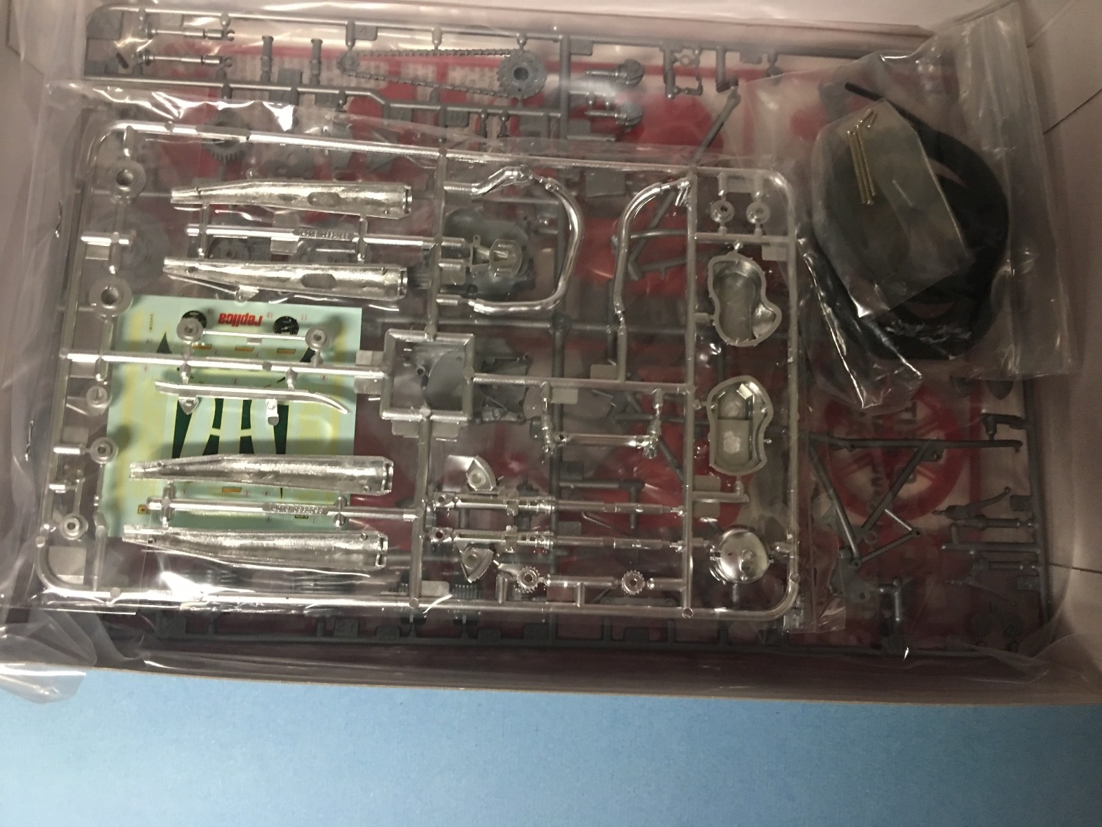 Tamiya Ducati 900 Mike Hailwood Replica, 1/12, Sealed Inside FREE SHIPPING