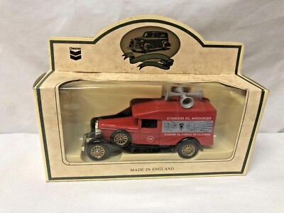 Vintage Lledo Chevron Commemorative Model Diecast Standard Announcer Car 1:64