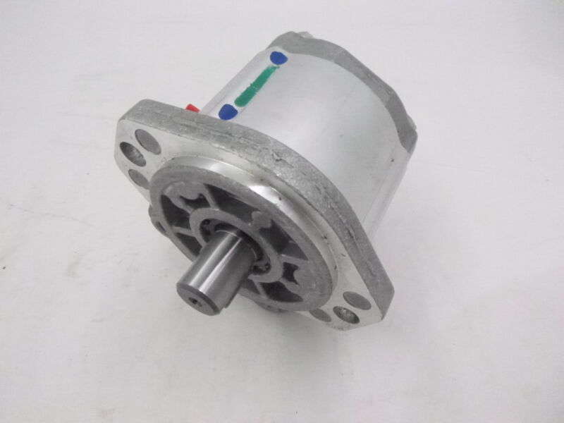 Concentric High Performance Gear Pump .976 Cu. In. wp09A1b080r03ba102n