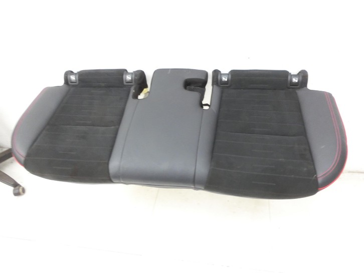 Hyundai Tucson TL 18-20 Sitzpolster für Rücksitzbank Hinten rote Naht Hyundai Tucson TL 18-20 06.11.2019... Bild 4