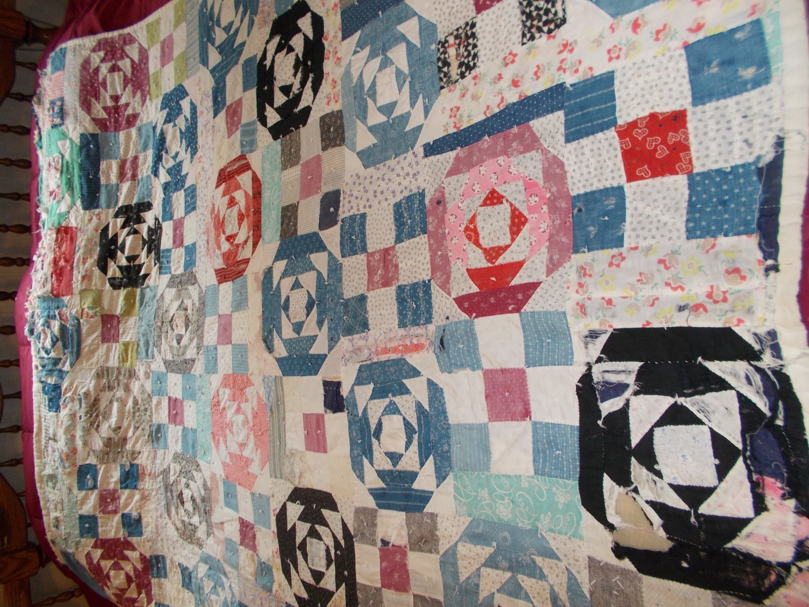 Vintage/Antique Abstract Crafted HandKnotted Quilt w/Feedsack Backing  66