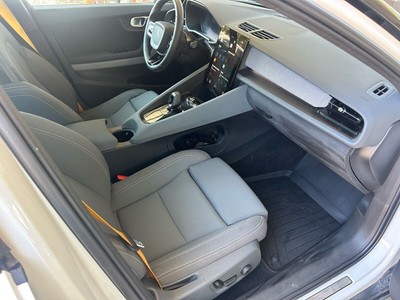 image 10 of interior