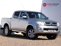 2011 Toyota Hilux 3.0 D-4D Invincible Pickup 4dr Diesel Auto 4WD (227 g/km, 171 