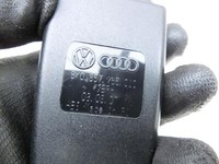 Audi A5 8T QU 07-12 Coupe Gurtschloss Rechts Vorne Audi A5 8T QU 07-12 03.09.2007 8K0857755D 8K0857755 8K085775501S... Vorschau 6