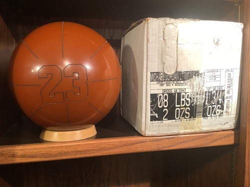 AMF Michael Jordan 限定モデル　ボウリングボール　15LBS AMF Michael Jordan 限定モデル ボウリングボール 15LBS - メルカリ