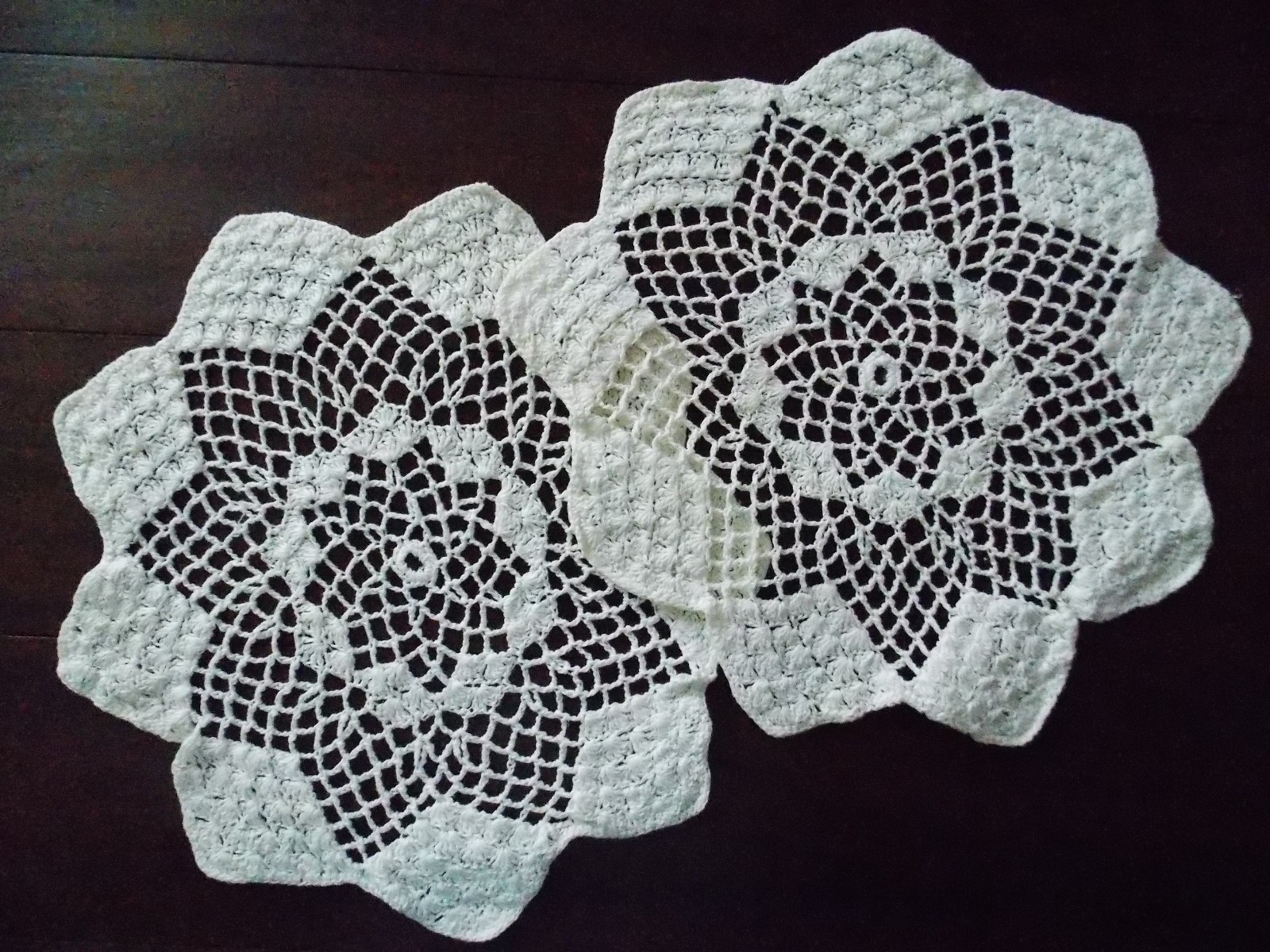 Set Of 2 Vintage Handmade Crochet Doilies White #173