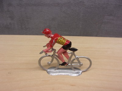 Salza cycliste maillot Sonolor Lejeune