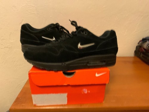 Details about 2017 Nike Air Max 1 Premium SC Jewel Rare Ruby 918354 104 University Red US 8.5 Details about 2017 Nike Air Max 1 Premium SC Jewel Rare Ruby 918354 104 University Red US 8.5