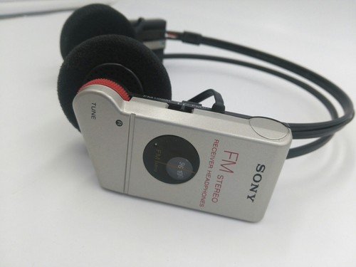 SONY SRF-FM2 Radio FM Stereo Receiver Portable Headphones Silver Walkman Antenna
