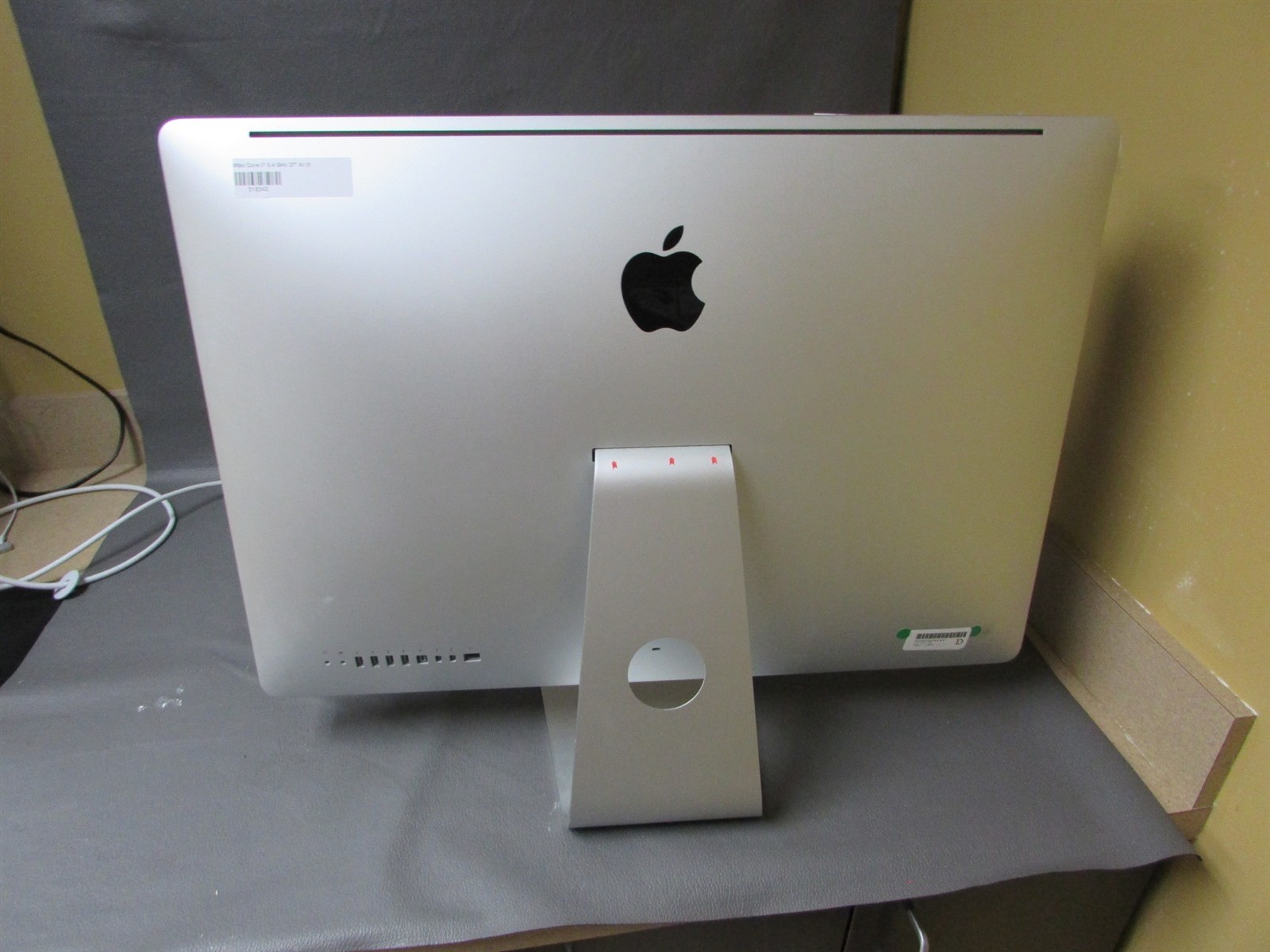 Apple iMac MD063LL/A i7 3.4ghz 27