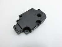 Mercedes W176 A200 12-15 Stellmotor für Heizung Gebläse Pos.7 Mercedes W176 A200 12-15 05.11.2012 A2469064400... Vorschau 4