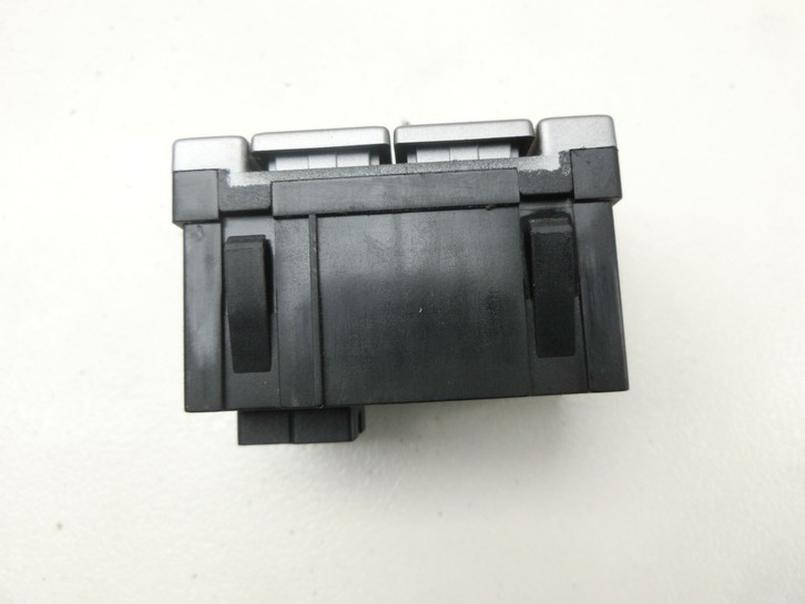 Ford Mondeo IV BA7 07-10 Sitzheizung Schalter Regler Ford Mondeo IV BA7 07-10 28.08.2008 6M2T-19K314-AC gebraucht Vorschau 2