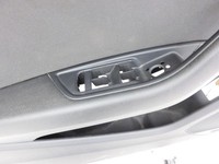 Audi A4 8W 19-24 Kombi Türverkleidung Türpappe Links Vorne Audi A4 8W 19-24 27.01.2020 8W0867103A 8W0867117... Vorschau 2
