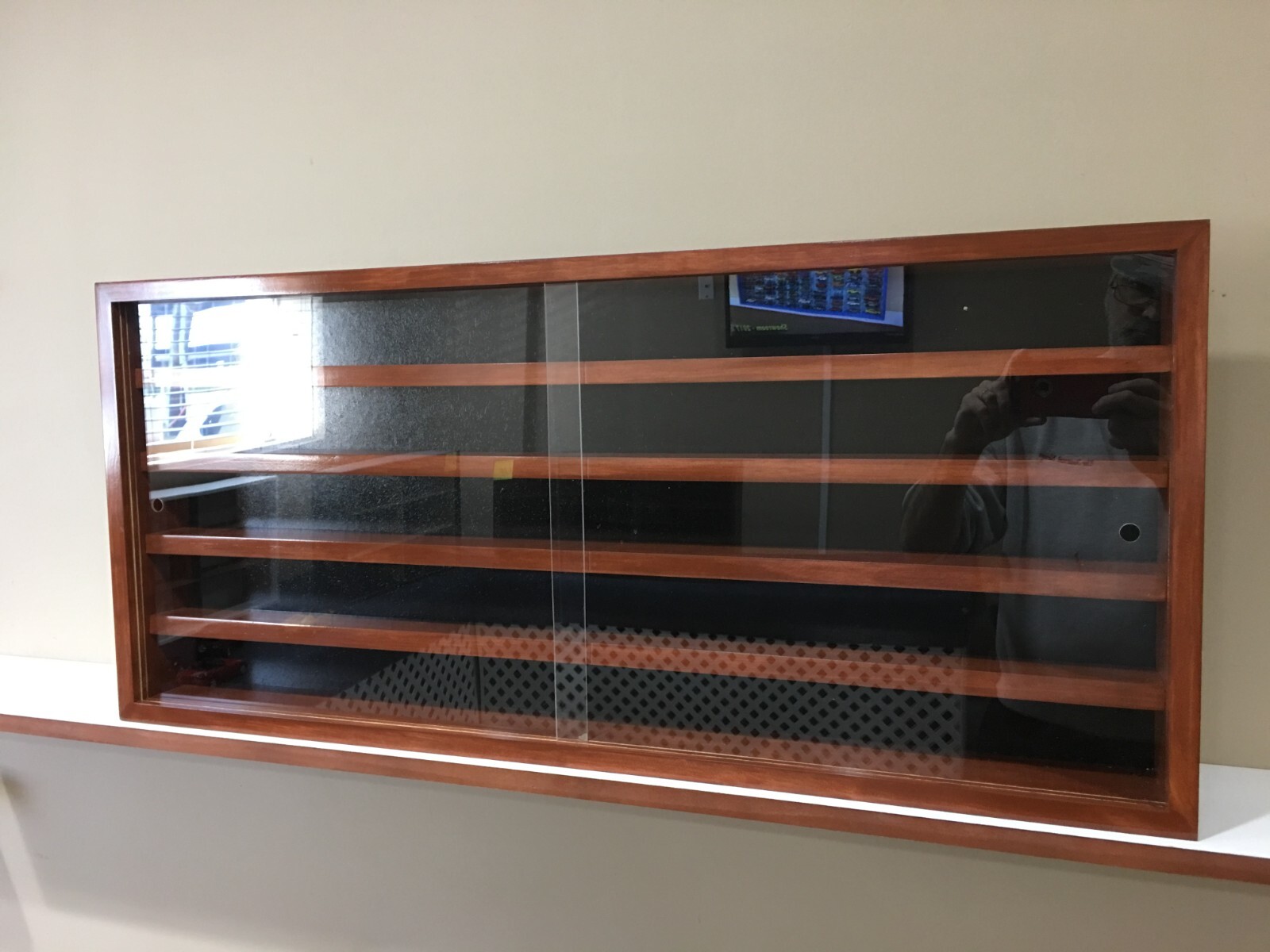 Display case cabinet shelves for diecast 1/43 scale cars - 5 Compartments