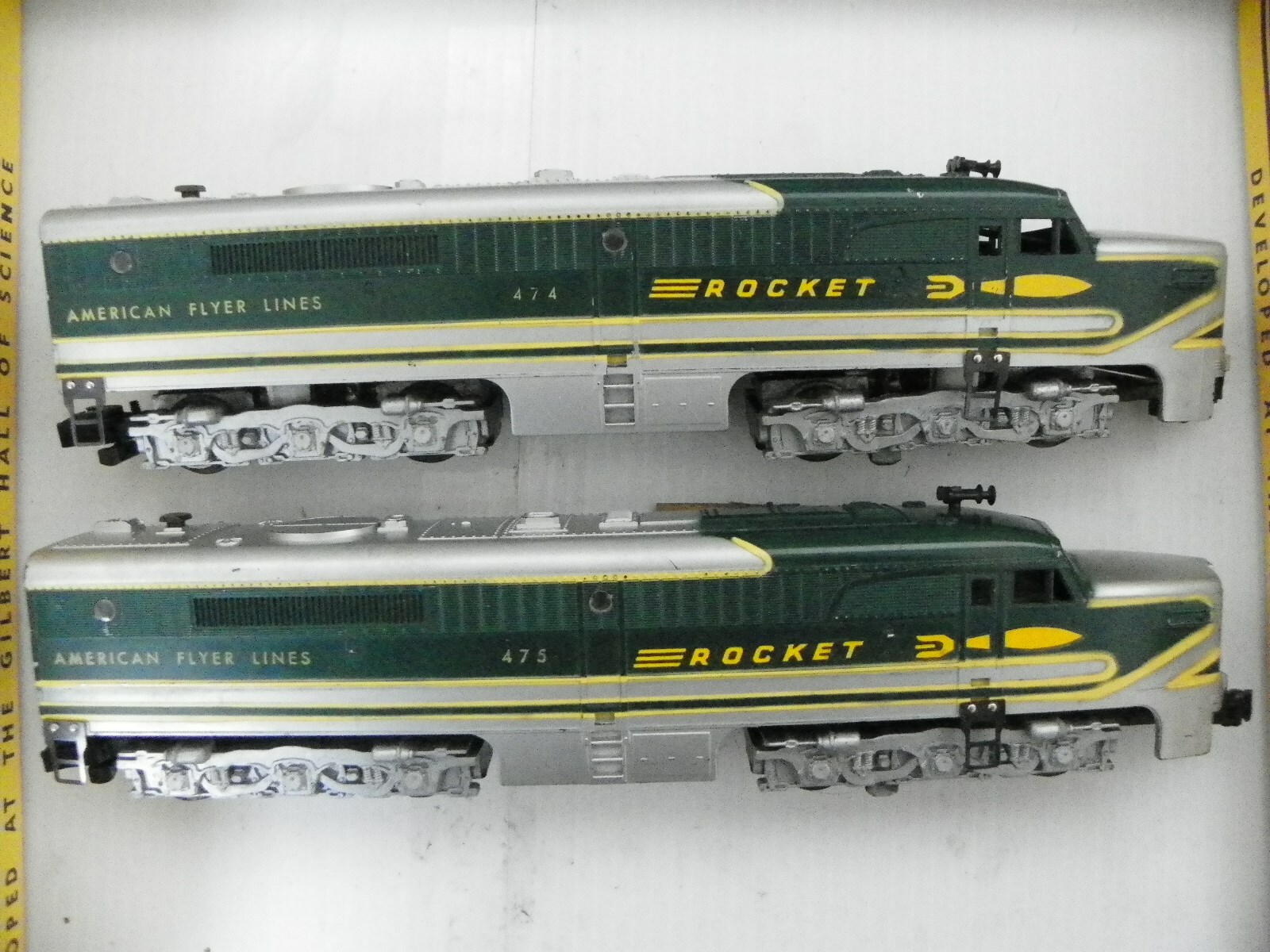 AMERICAN FLYER 474/475 ROCKET PASSENGER SET K5364W  EXCELLENT