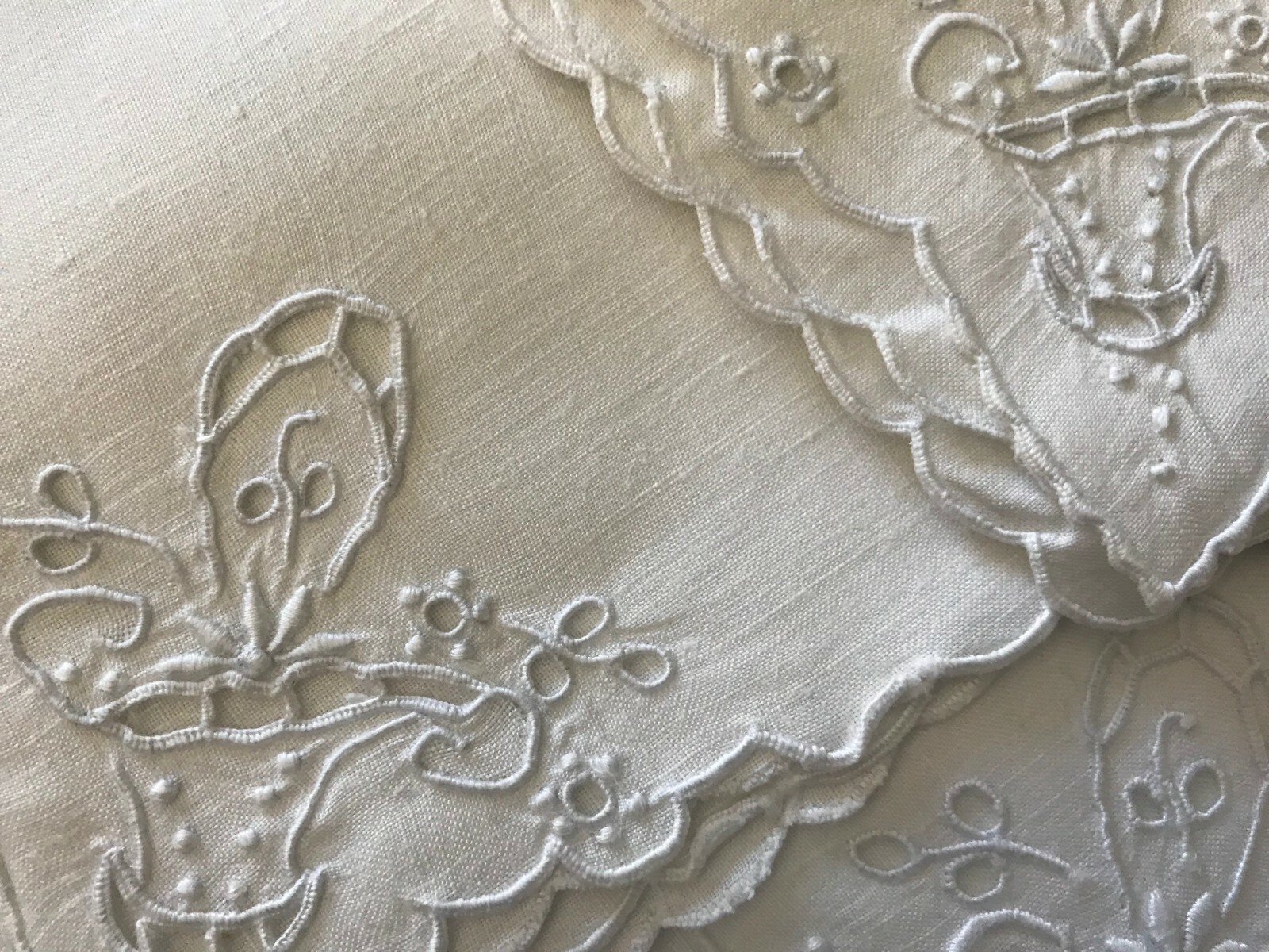 6 Vintage Madeira Napkins Bridal Basket Wedding Embroidery Fine Flax Linen