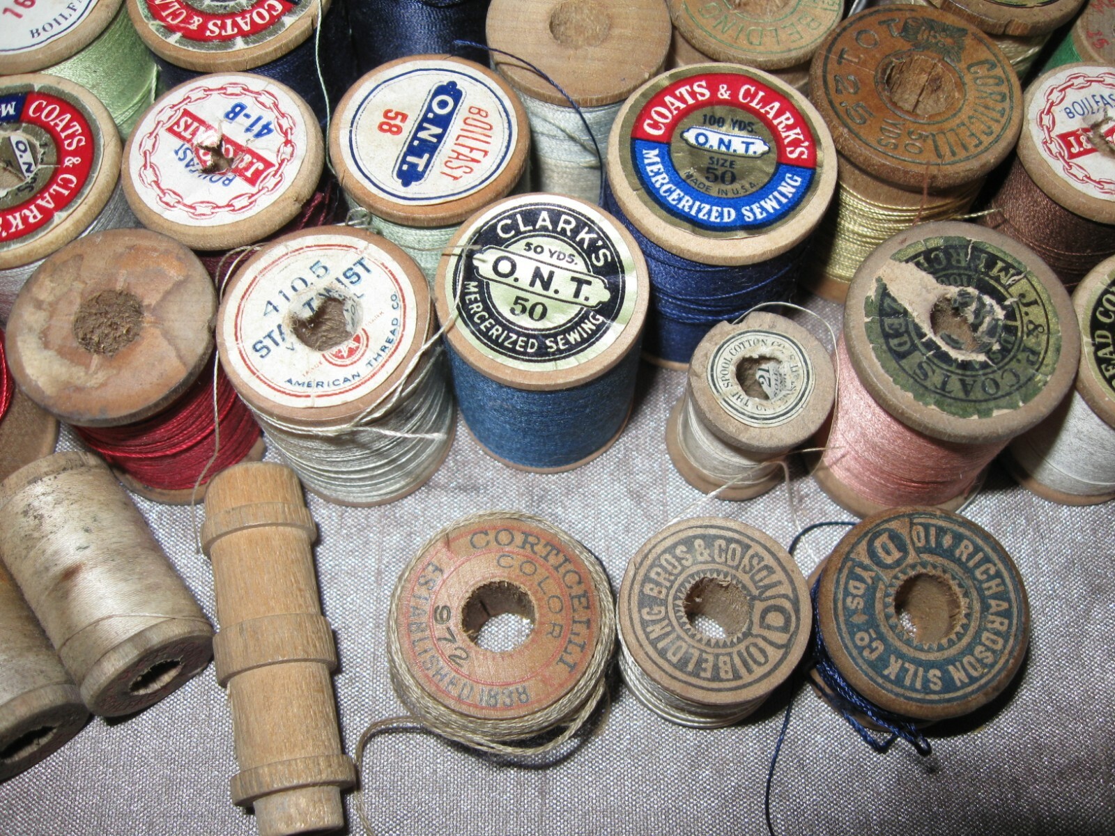 Vintage Lot of 71 wooden Thread Spools Crafts Art