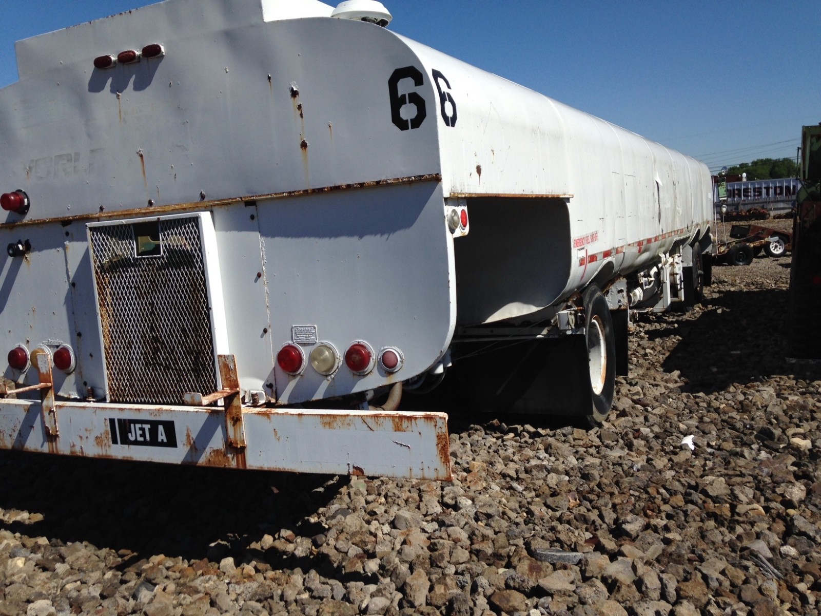 Tanker Aircraft Refueler 10,000 Gallons, Used, Made by National, Model-10