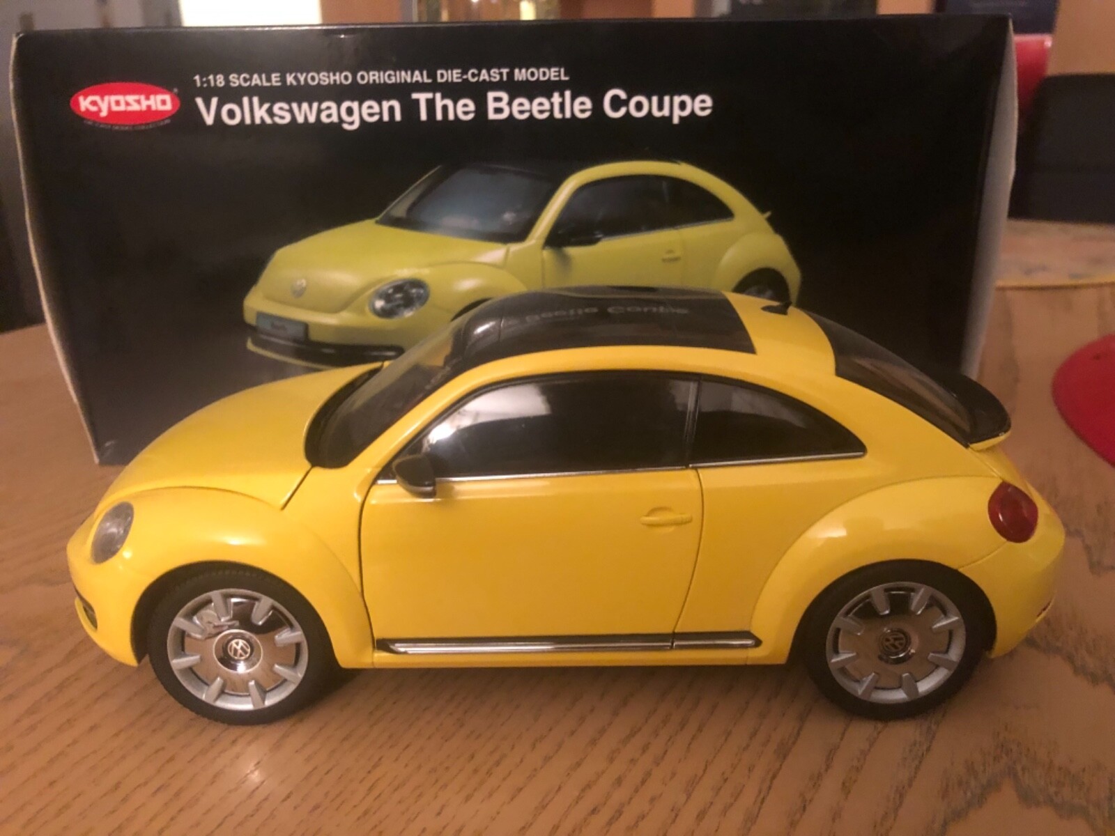 1/18 Kyosho Volkswagen VW Beetle Covertible (Brown) Diecast