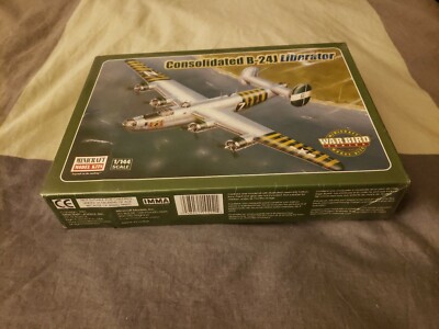 Minicraft 14402 1/144 B-24J Liberator