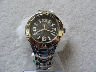 Men's New Q&Q Quartz Watch - Water Resist 5 Bar